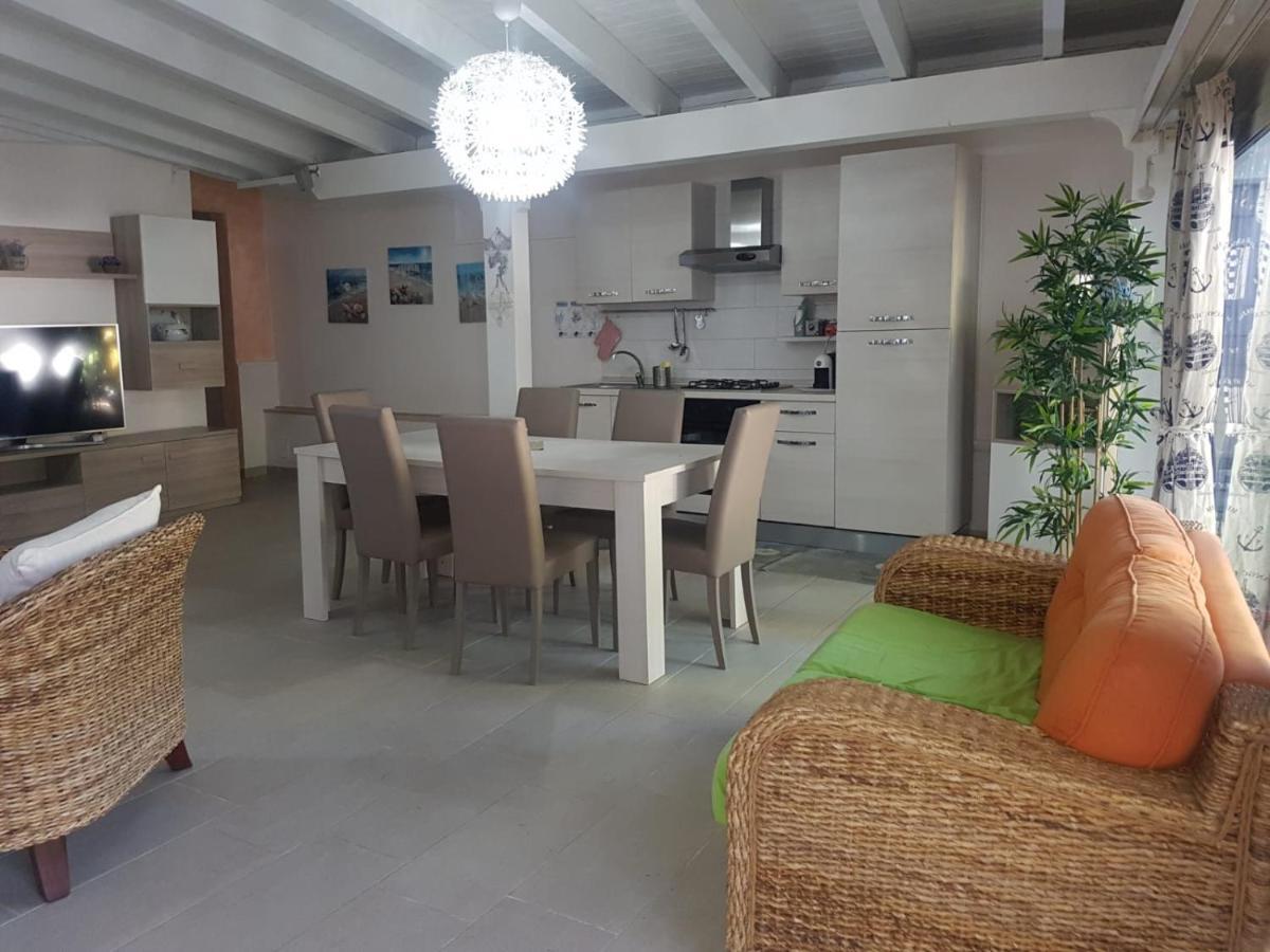 Villa Relax Sul Mare Gallipoli Eksteriør billede